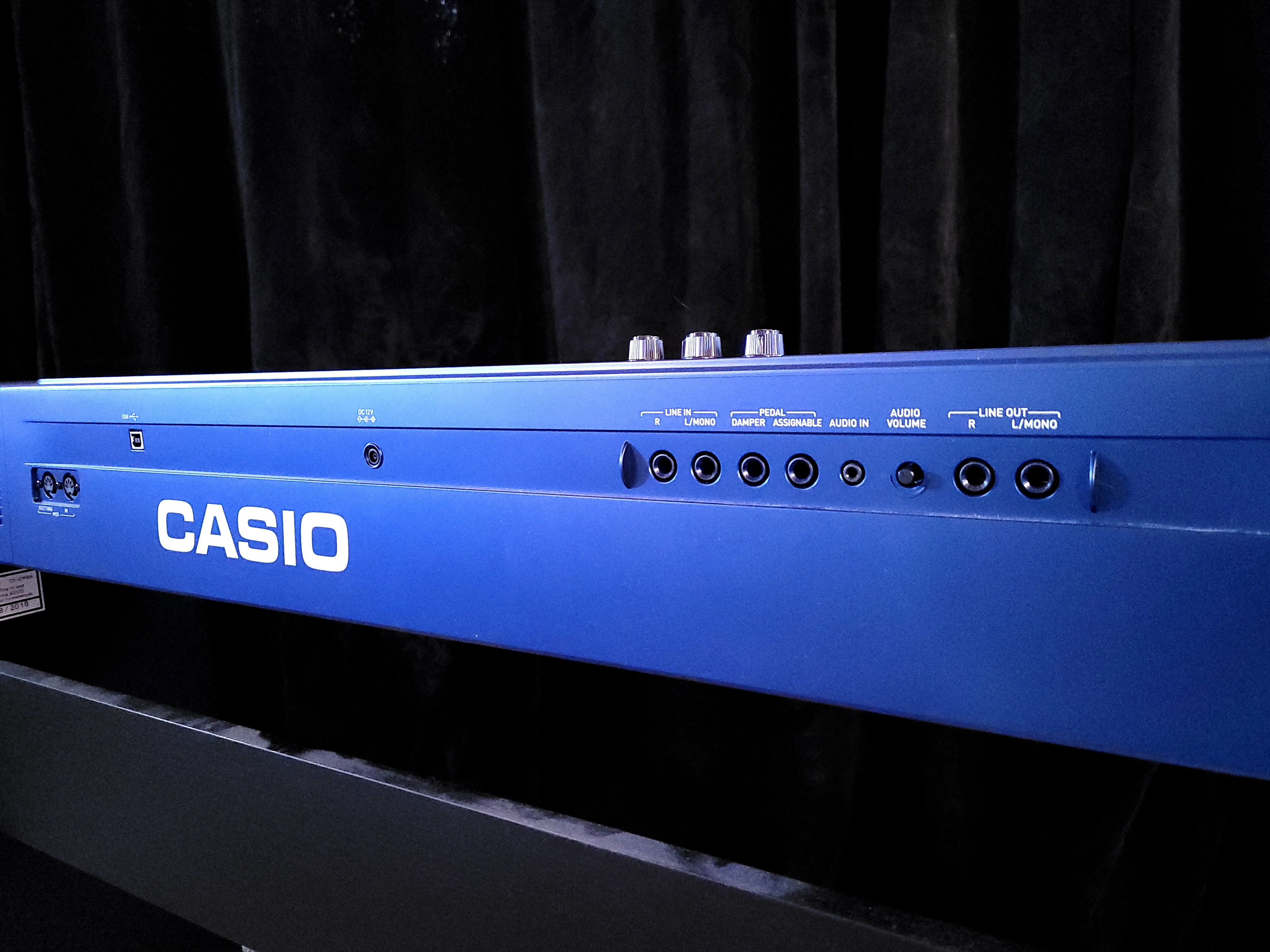 Casio Privia PX-560 - Panneau