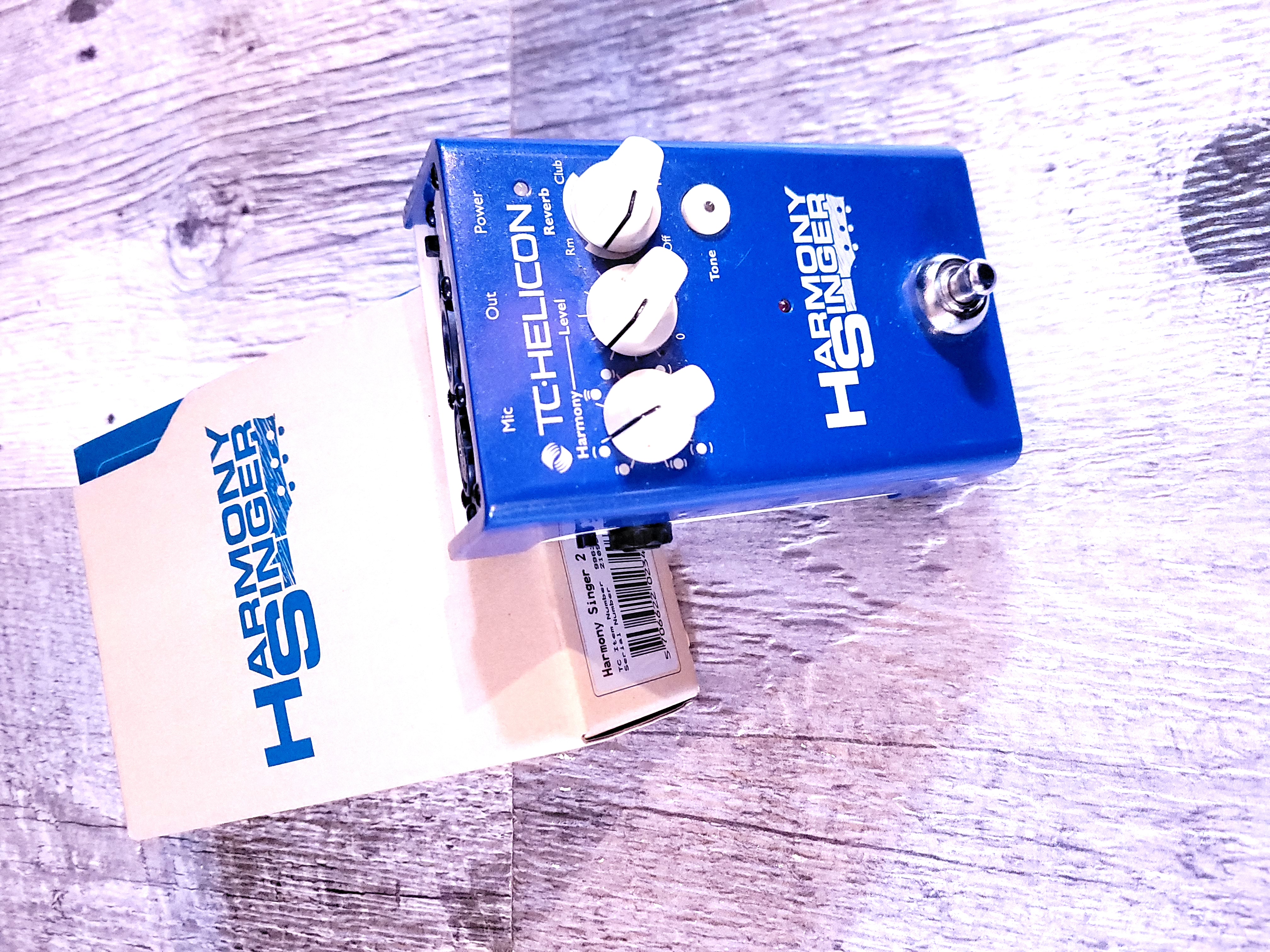 TC-Helicon Harmony Singer