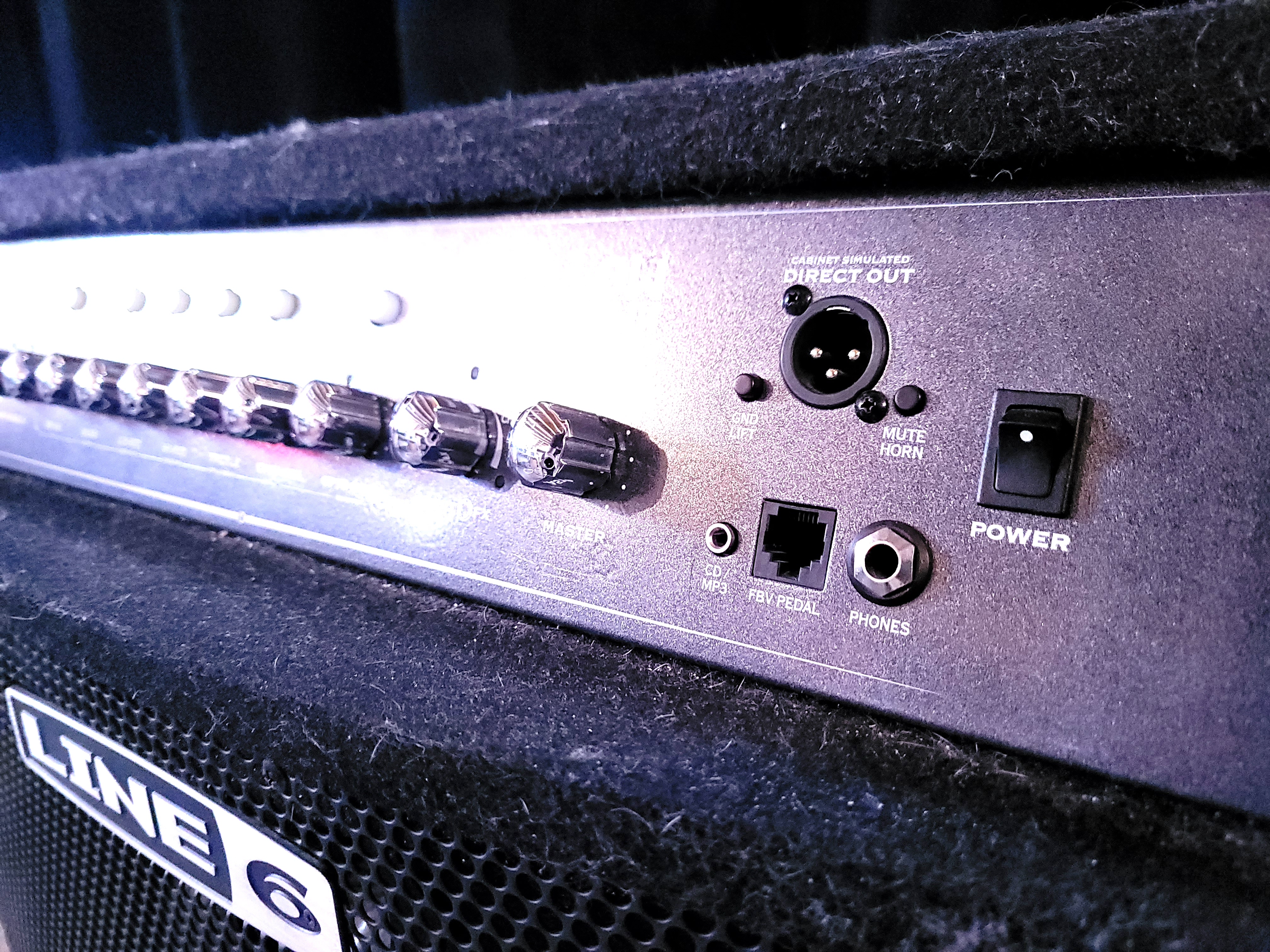 Line 6 Amplificateur Basse