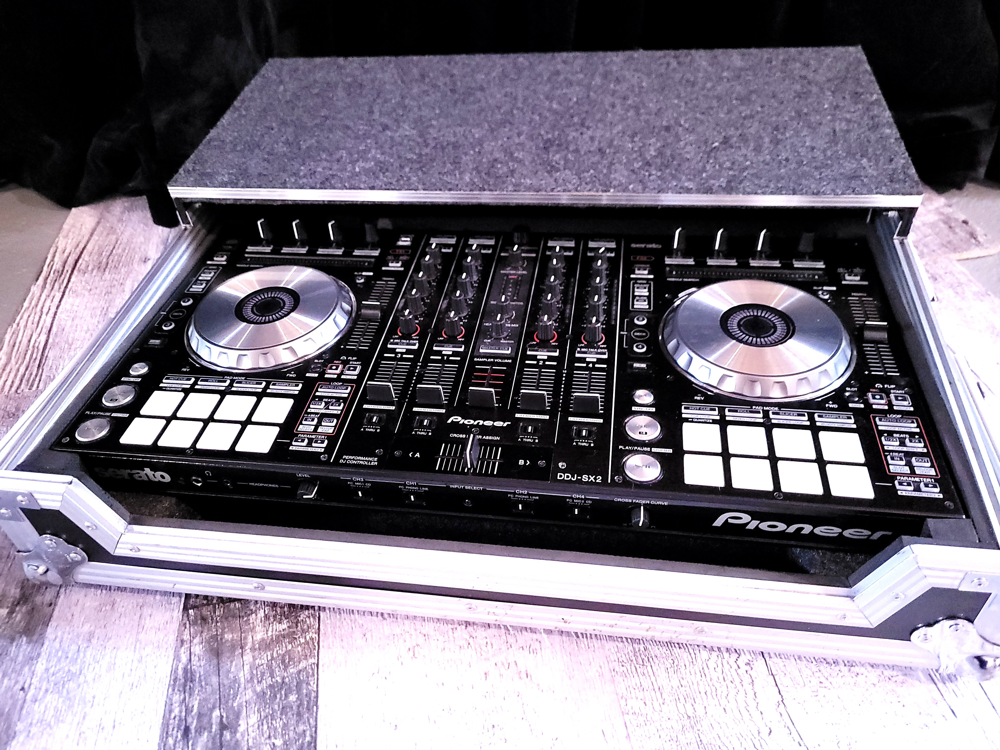 Pioneer DJ DDJ-SX4